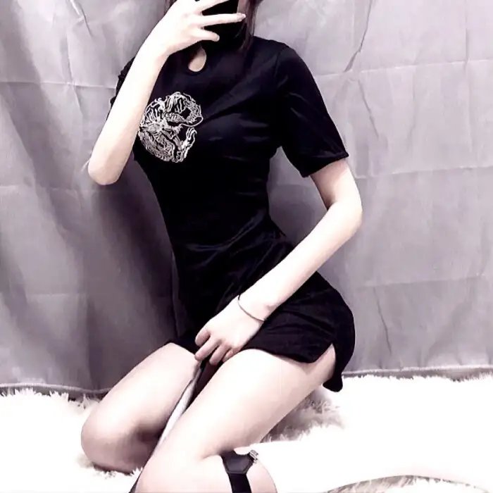幕布背后